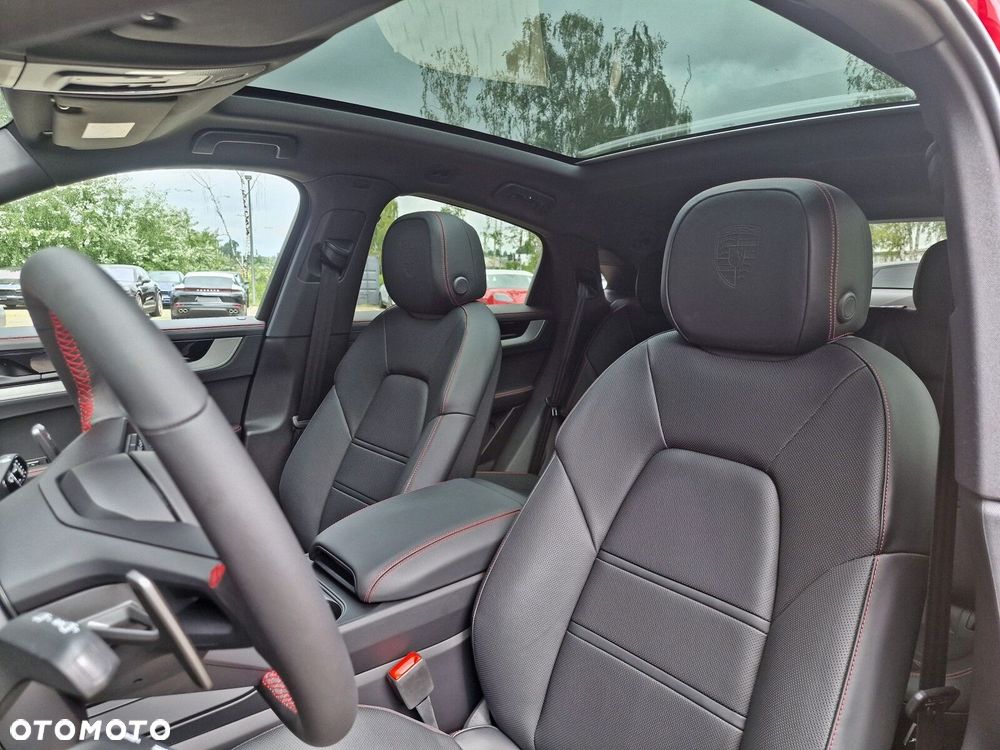 Porsche Cayenne - 10