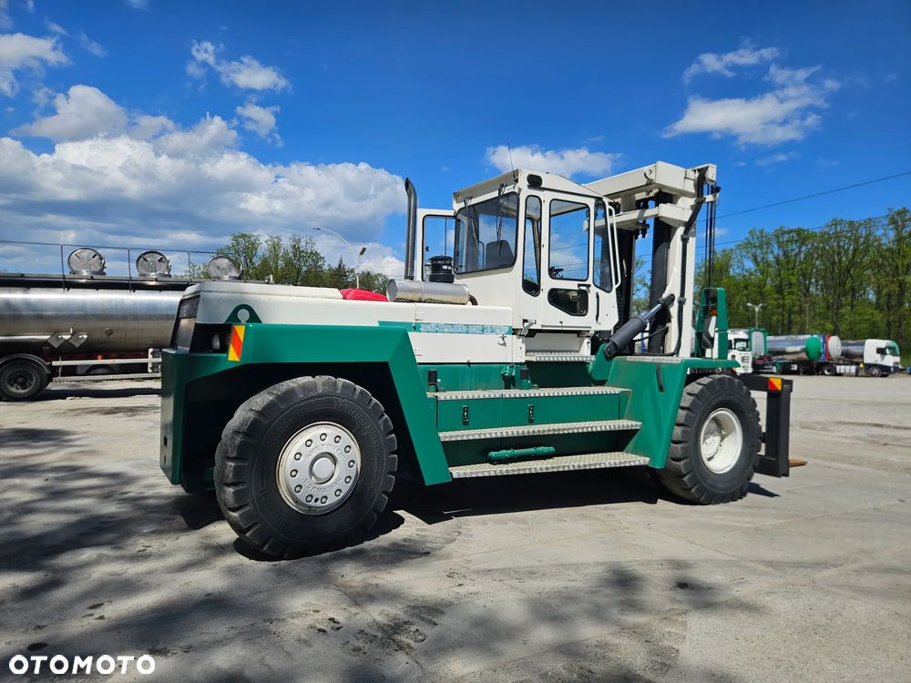 Svetruck 3212046 - 6