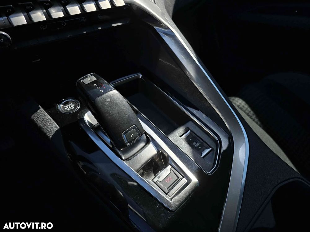 Peugeot 3008 - 14