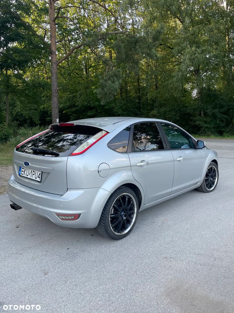 Ford Focus 1.8 Titanium - 7