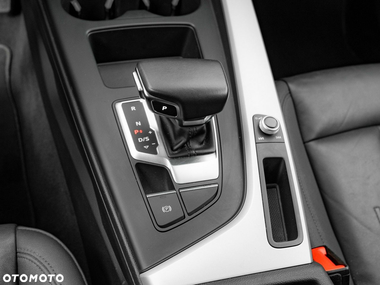 Audi A4 30 TDI S tronic - 20