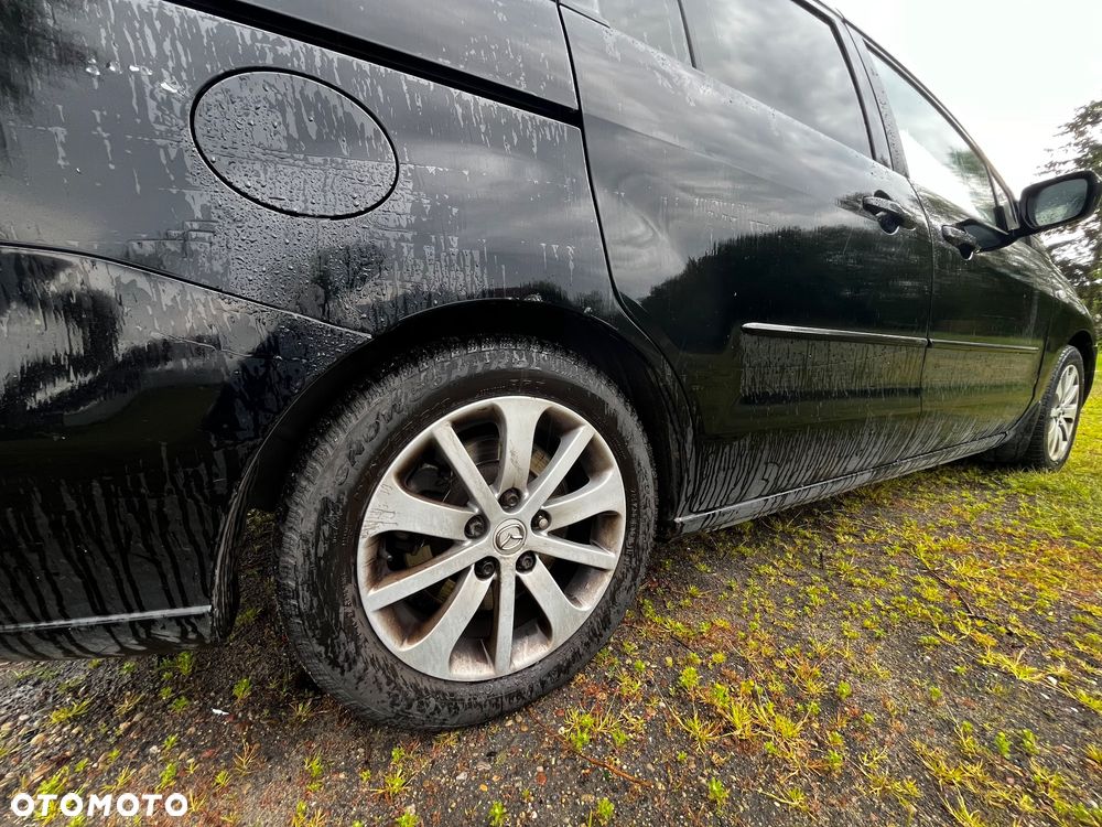 Mazda 5 - 5