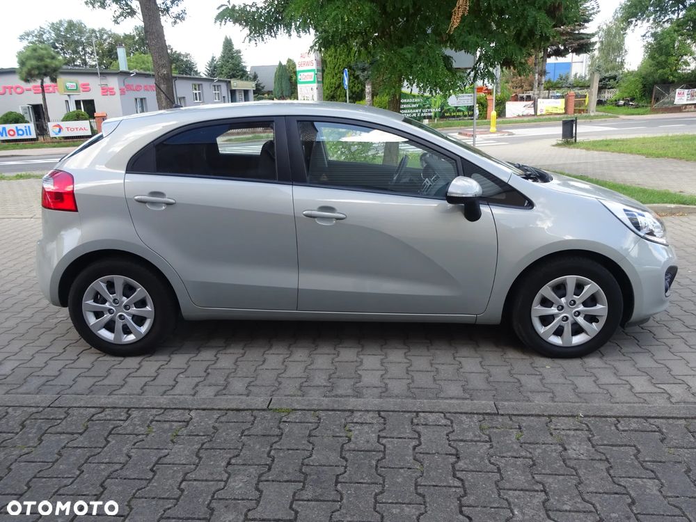 Kia Rio 1.1 crdi L - 7