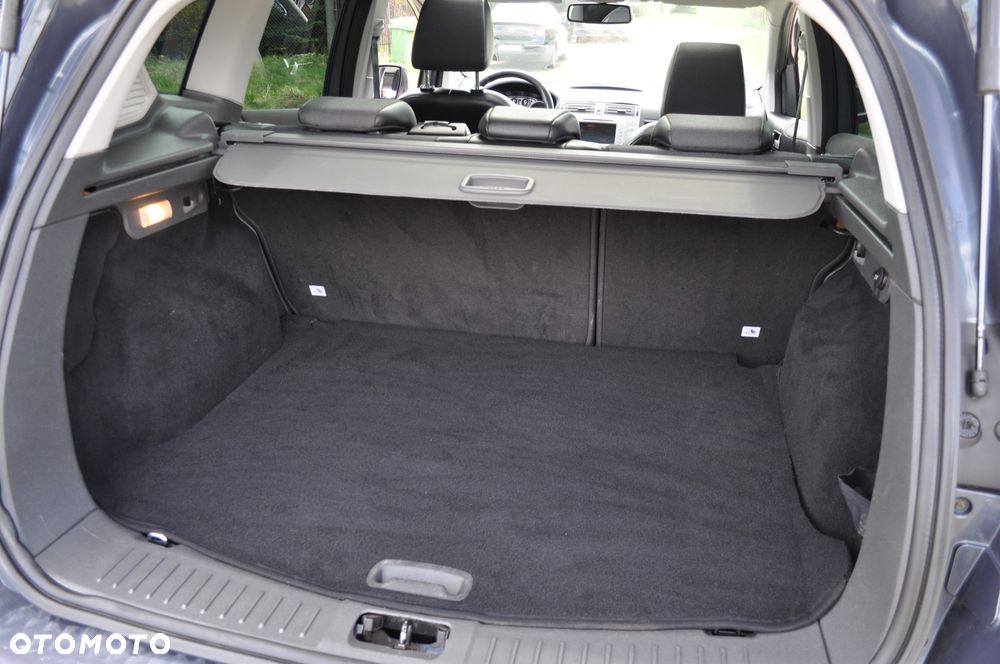 Ford Kuga 2.0 TDCi 4x4 Titanium - 13