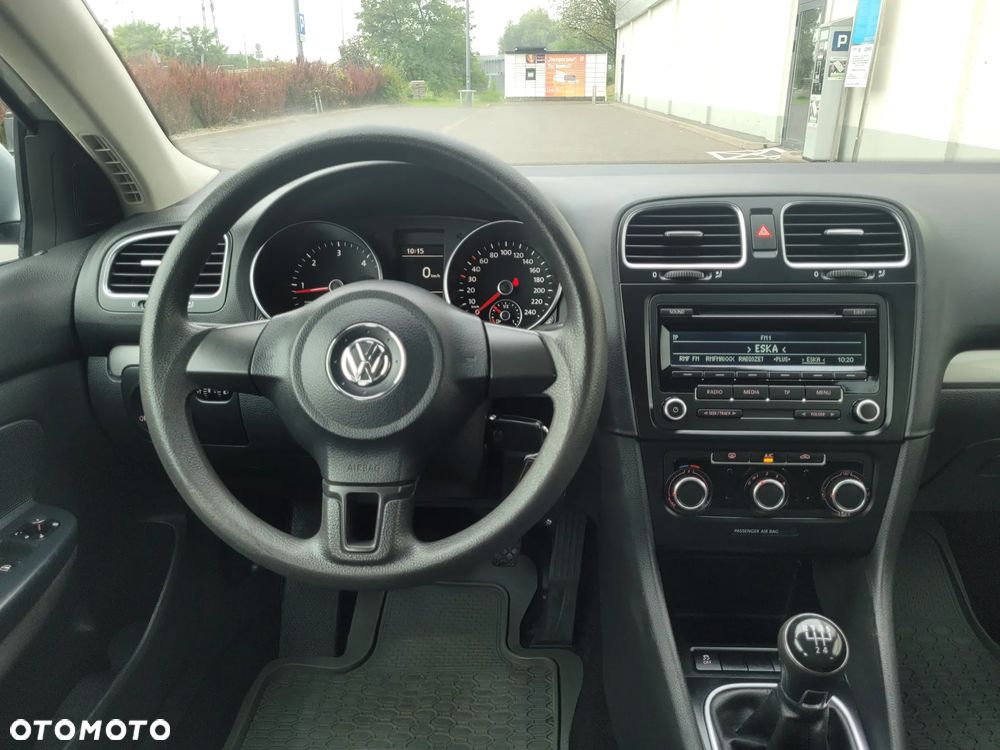 Volkswagen Golf 1.6 TDI Comfortline - 19