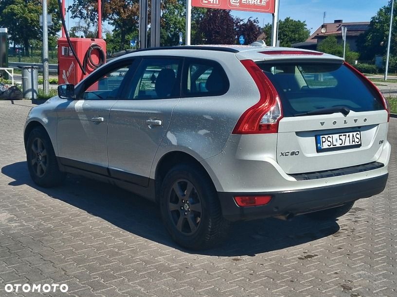 Volvo XC 60 D3 Momentum - 7