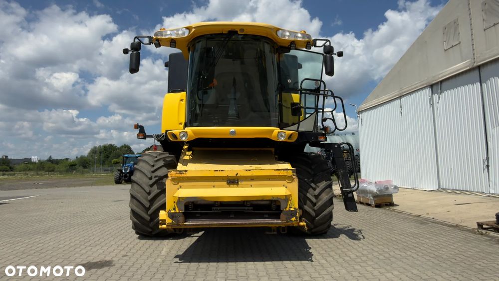 New Holland CX8070 - 4