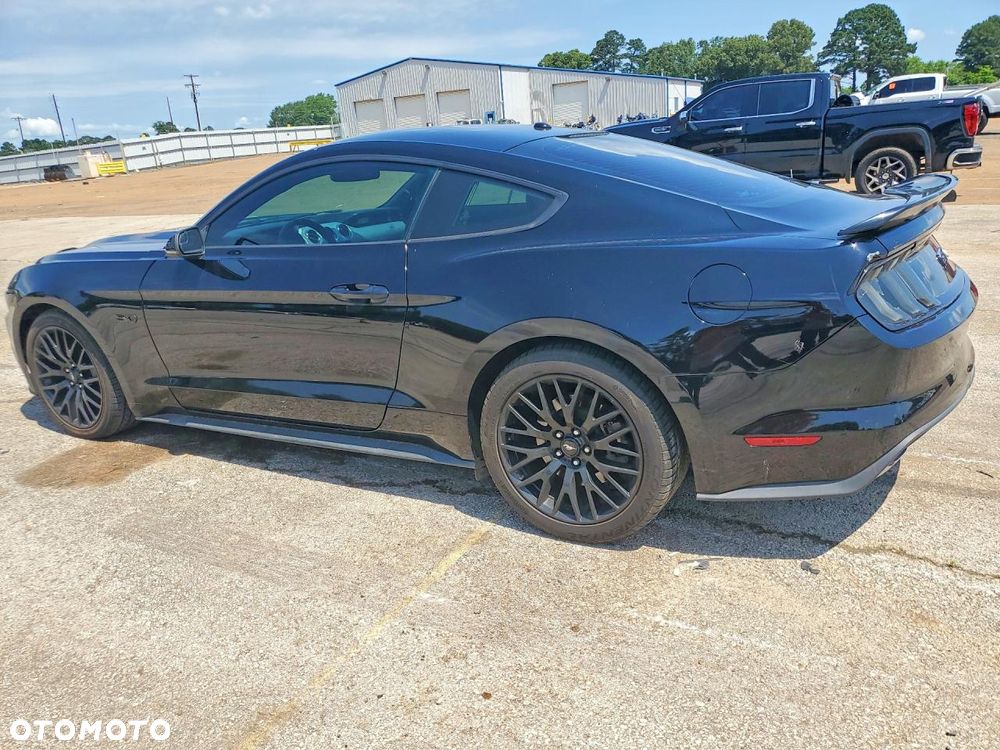 Ford Mustang 5.0 V8 GT - 3
