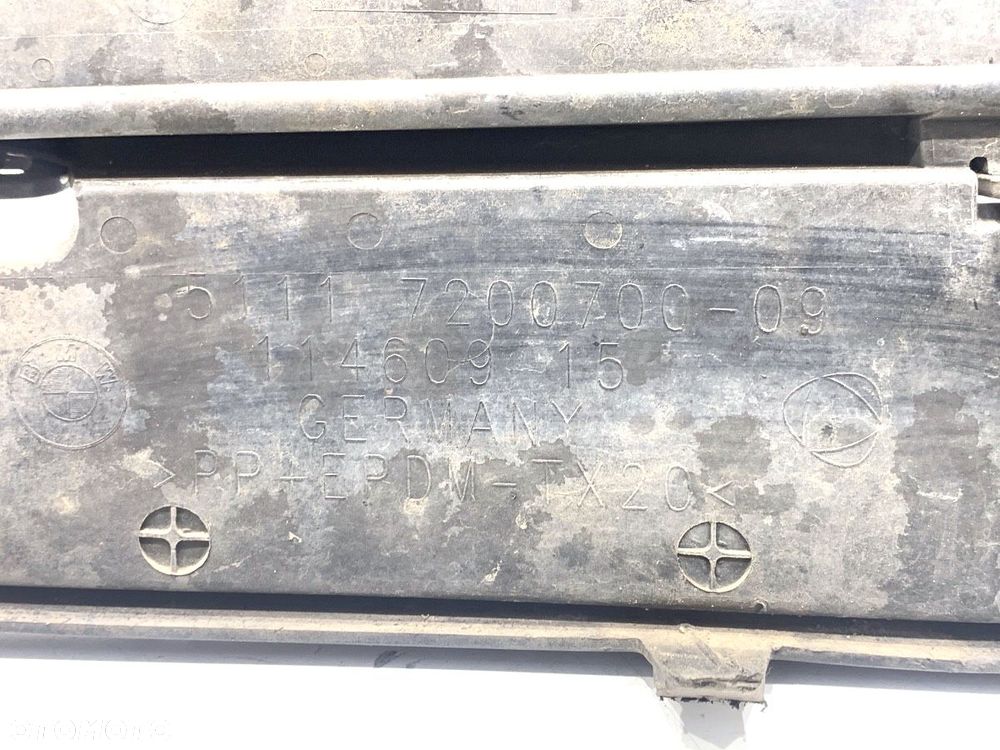 KRATKA ZDERZAKA PRAWY PRZÓD  BMW 5 (F10) 2009 - 2016 520 d 135 kW [184 KM] olej napędowy 2010 - - 4