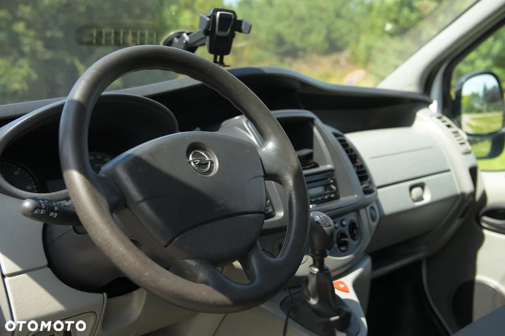 Opel Vivaro - 4