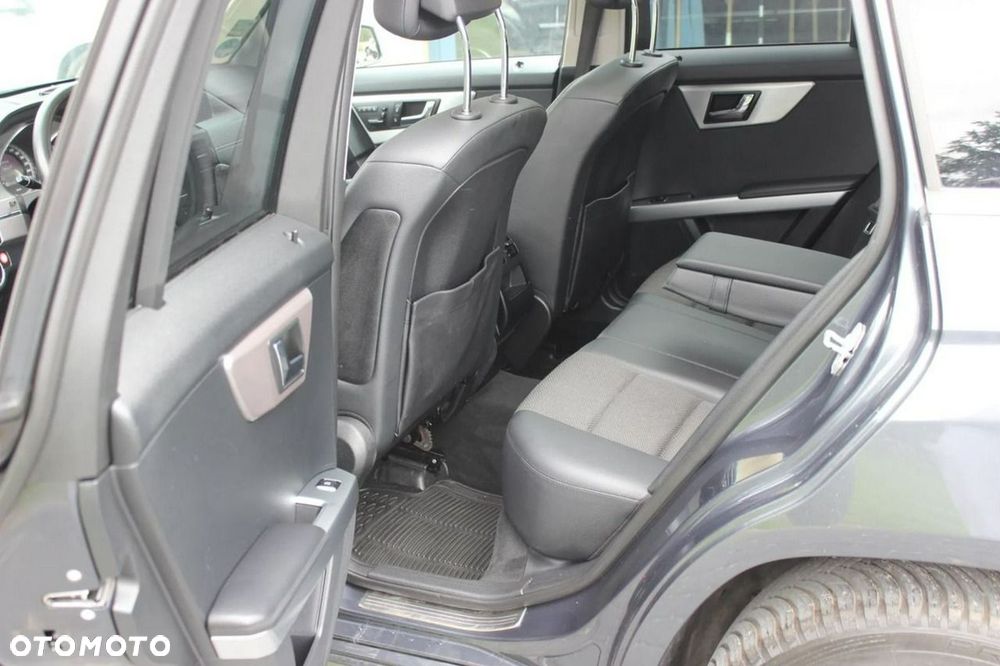 Mercedes-Benz GLK 250 CDI DPF 4Matic BlueEFFICIENCY 7G-TRONIC - 8