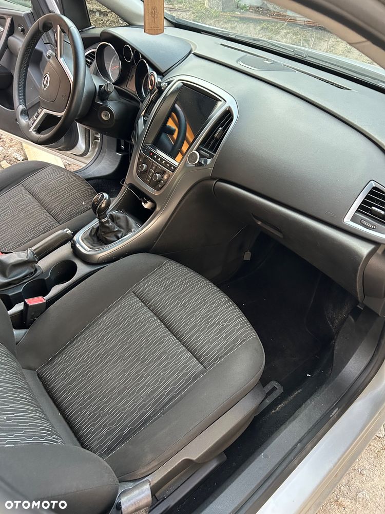 Opel Astra 1.4 T Sport EU6 - 12