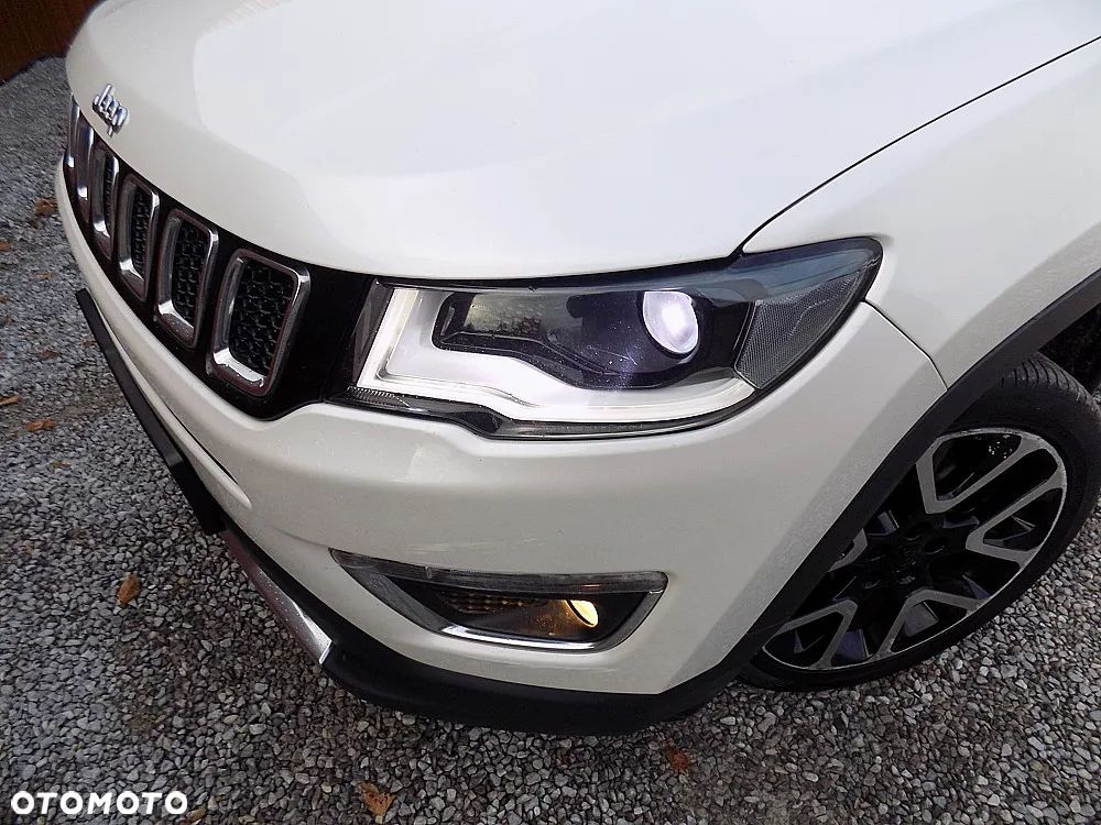 Jeep Compass 1.4 MultiAir Limited - 21