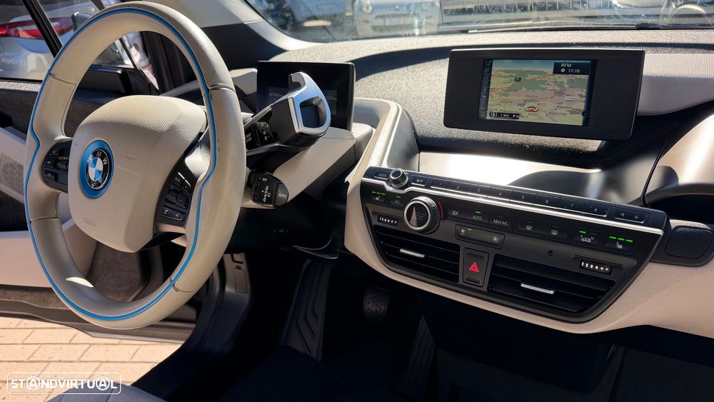 BMW i3 (60 Ah) - 12