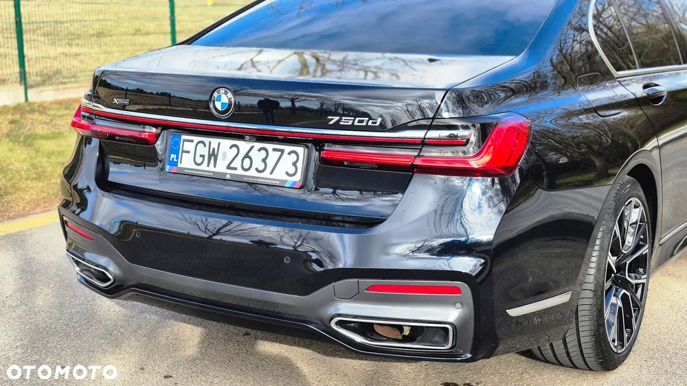 BMW Seria 7 750d xDrive sport - 34