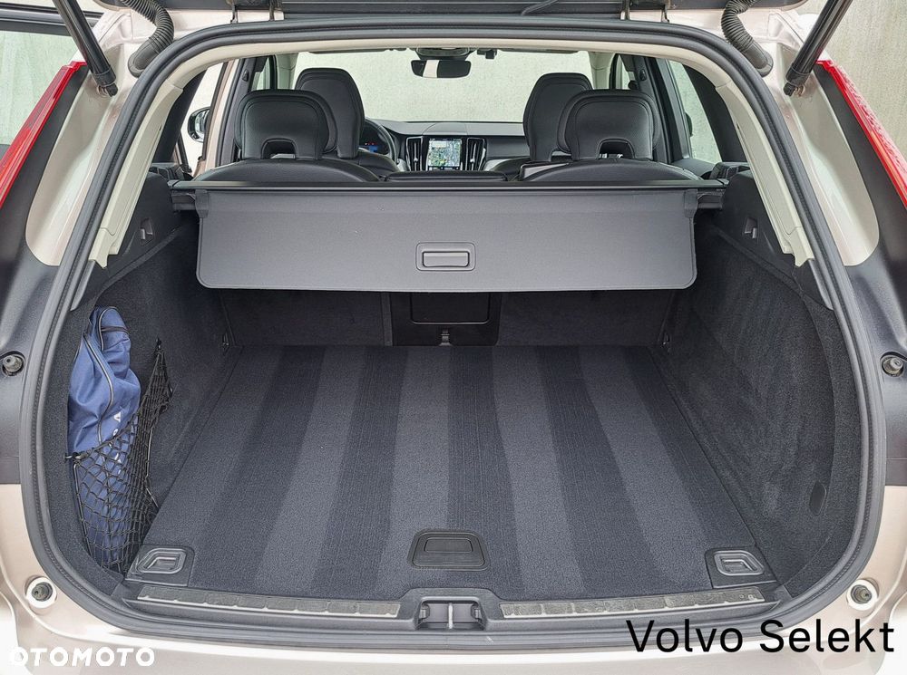 Volvo XC 60 - 32