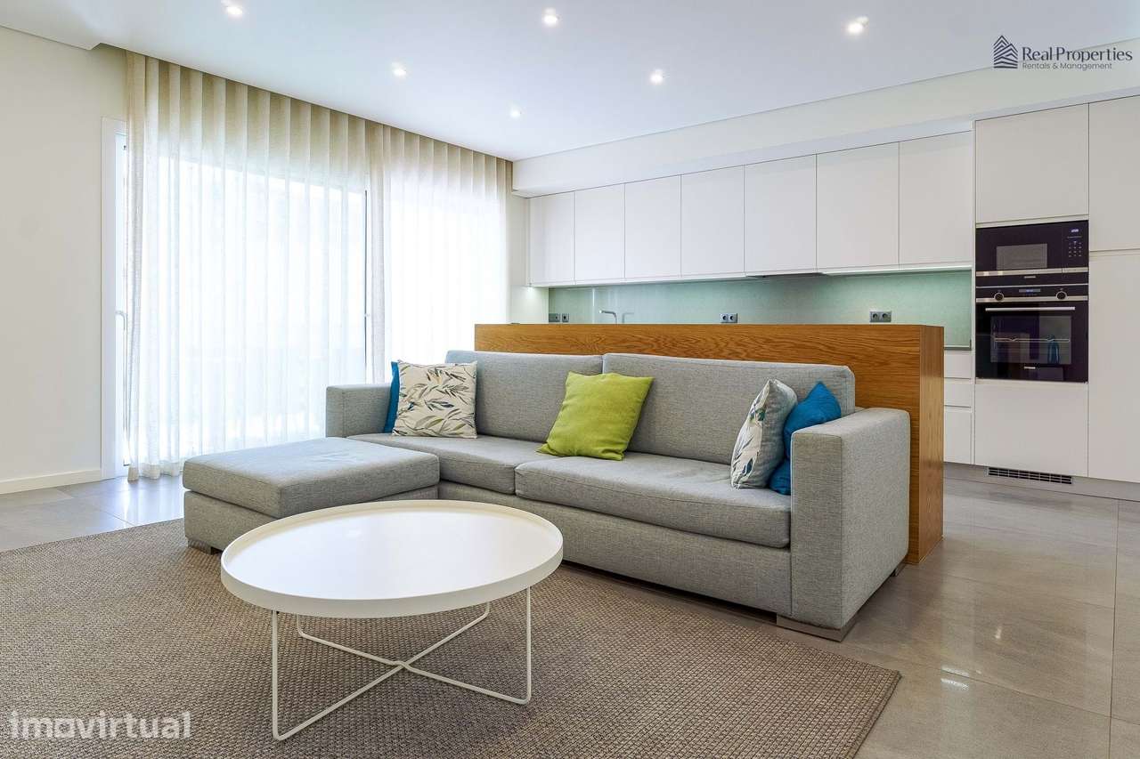 Fantástico apartamento T2 a 100 metros da praia de Quarteira - Grande imagem: 2/21
