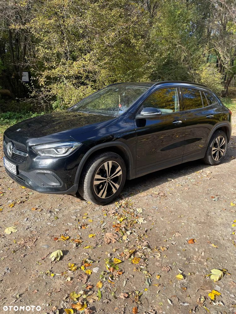 Mercedes-Benz GLA 200 Business Edition - 33