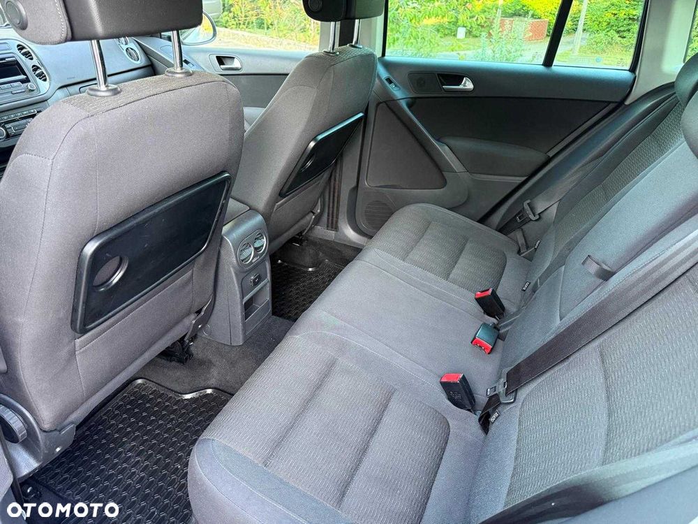 Volkswagen Tiguan - 8