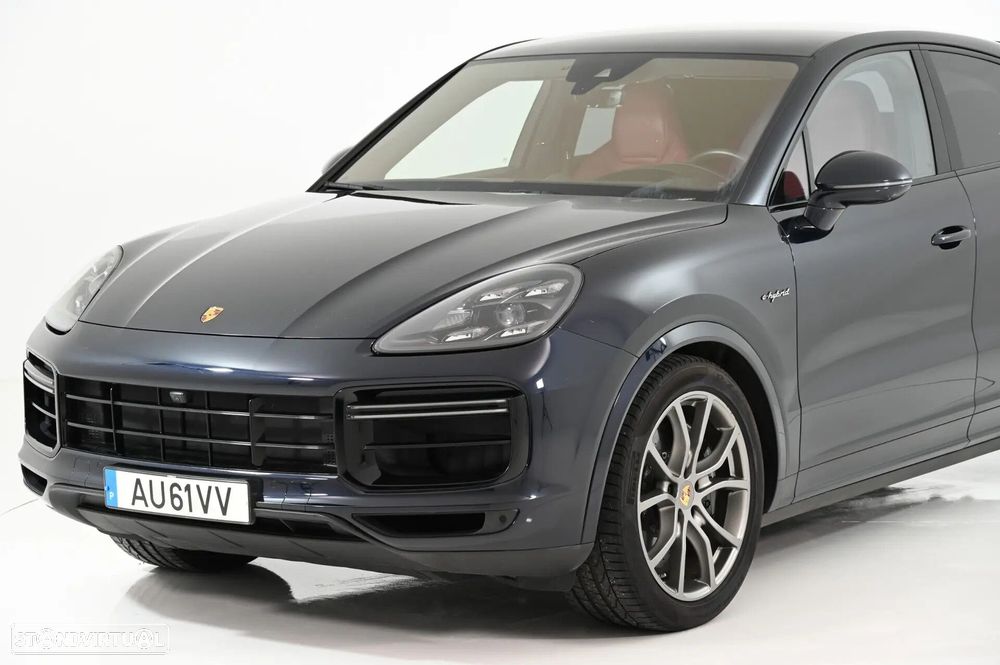Porsche Cayenne Coupé Turbo S E-Hybrid - 12