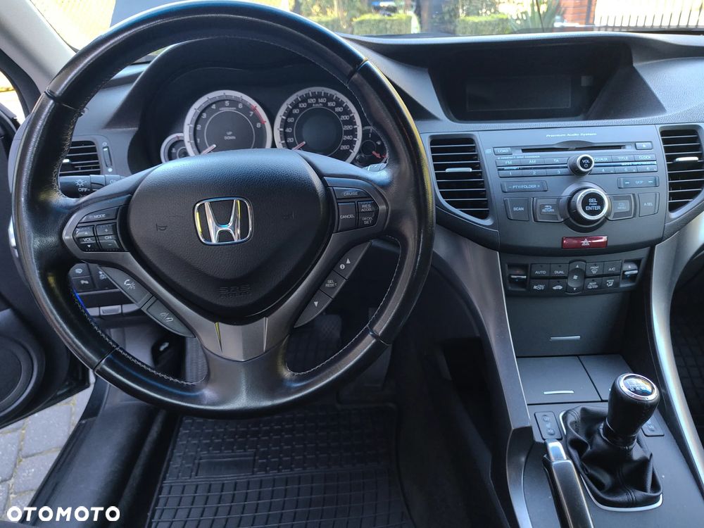 Honda Accord 2.0 Elegance - 25