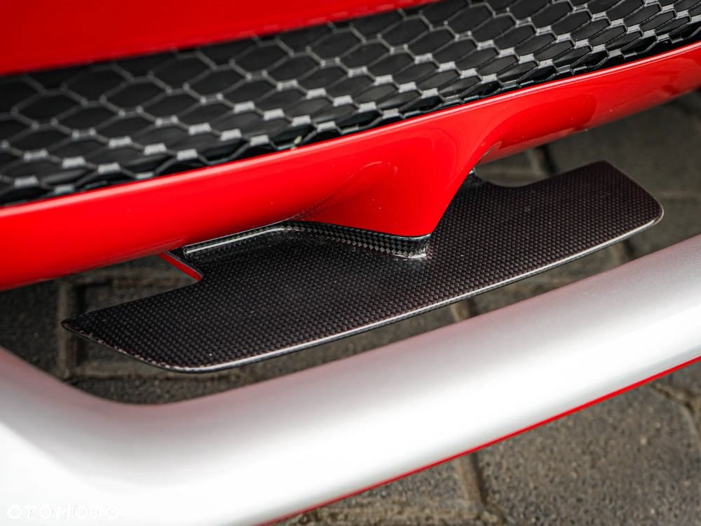 Ferrari 296 GTB - 10