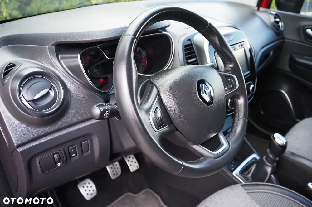 Renault Captur ENERGY TCe 120 Intens - 23