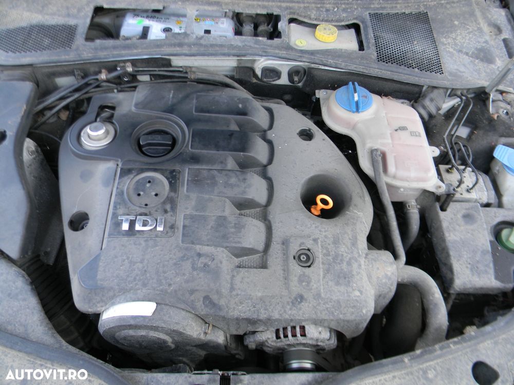 Dezmembrari  Skoda SUPERB 1 (3U)  2001  > 2008 1.9 TDI Motorina - 10