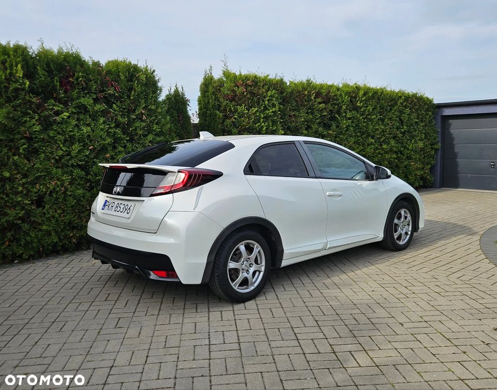 Honda Civic 1.8 i-VTEC Lifestyle - 10
