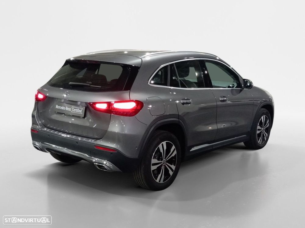 Mercedes-Benz GLA 250 - 4