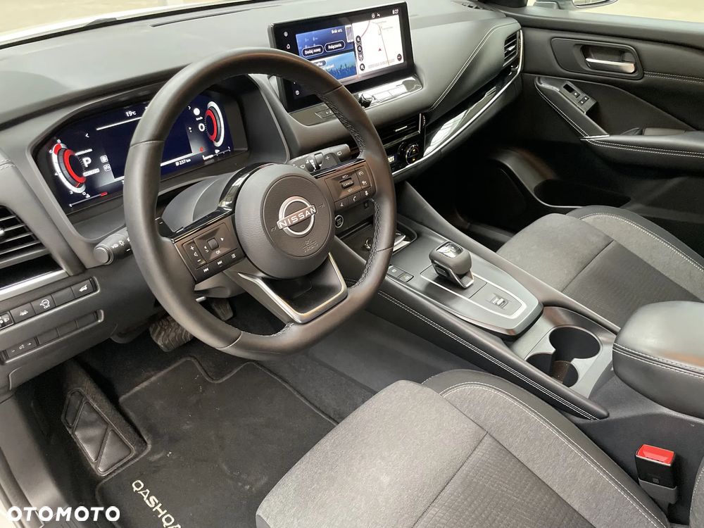 Nissan Qashqai 1.3 DIG-T MHEV N-Connecta Xtronic - 10