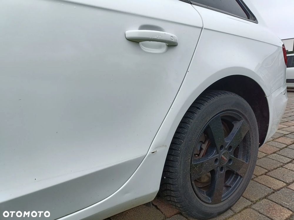 Audi A4 Avant 2.0 TDI DPF Ambition - 12