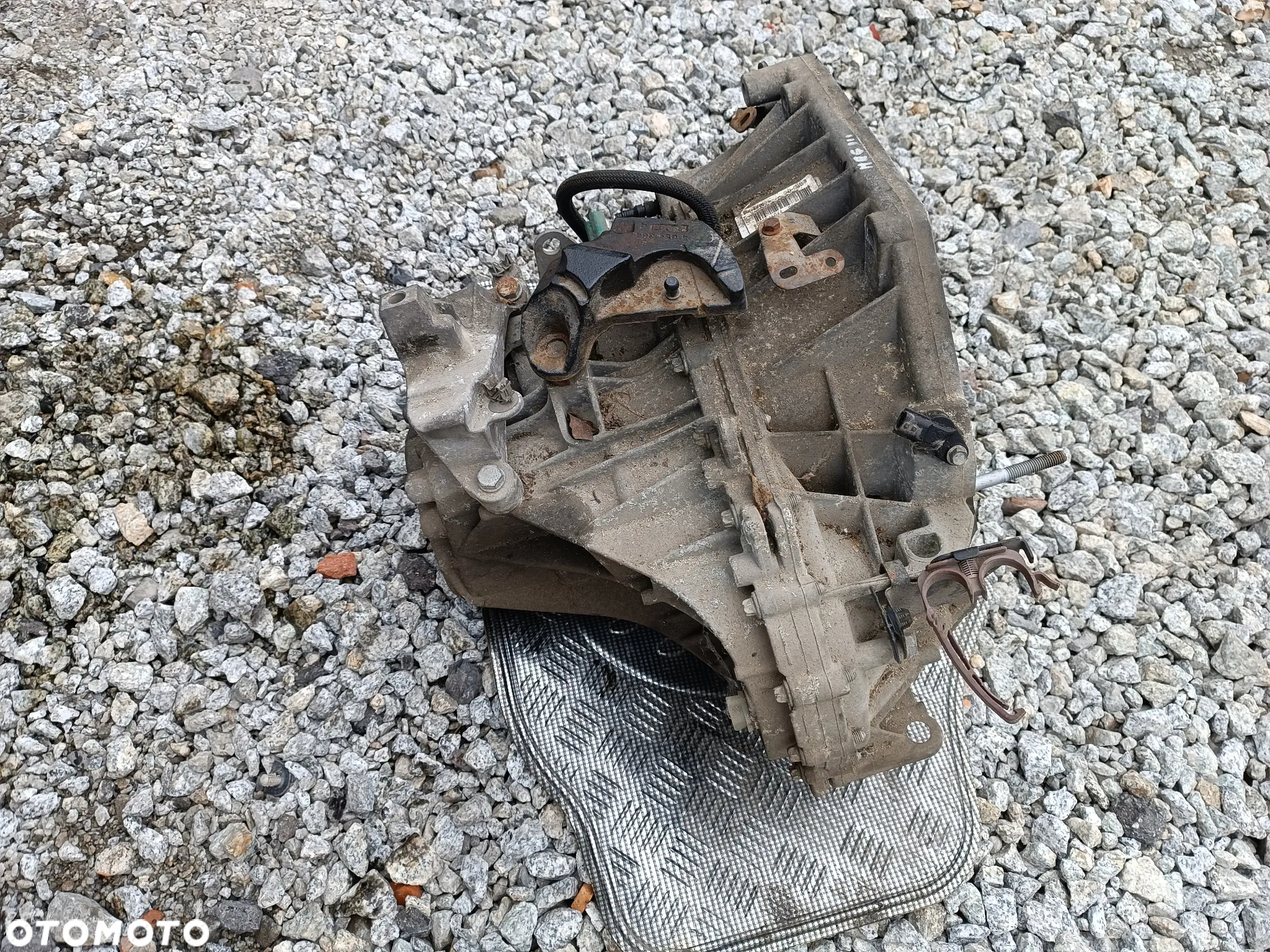 SKRZYNIA BIEGÓW TL4 060 RENAULT MEGANE III 1.4 TCE - 6