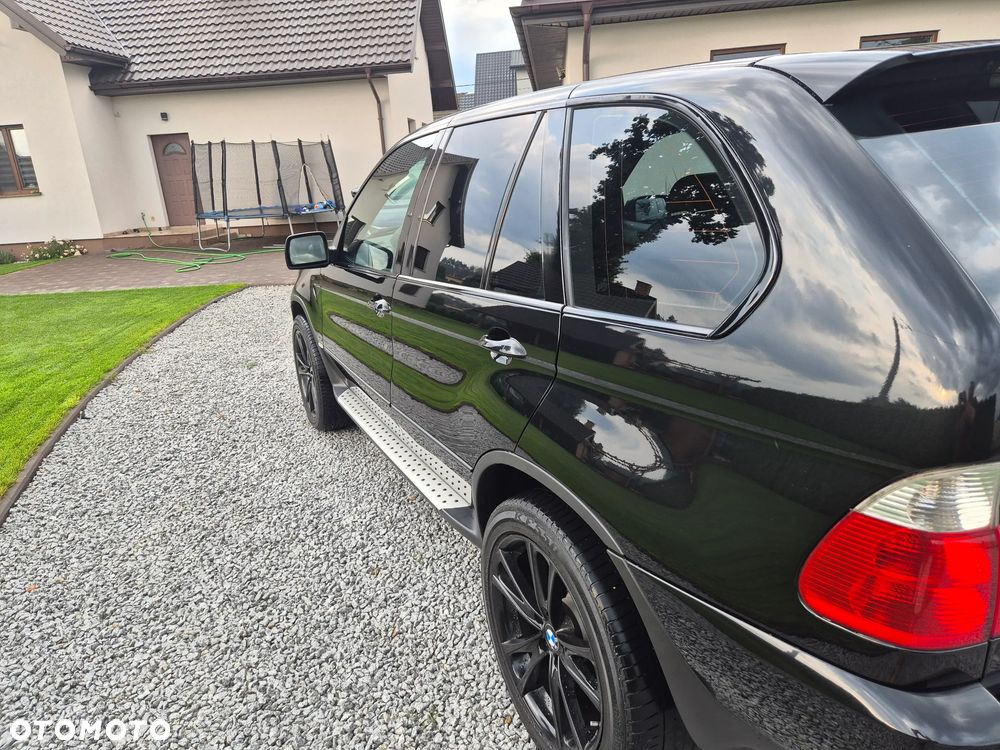 BMW X5 4.4i - 10