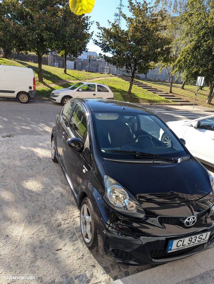 Toyota Aygo 1.0 + AC - 10