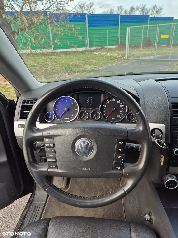 Volkswagen Touareg 3.0 V6 TDI DPF Automatik - 6