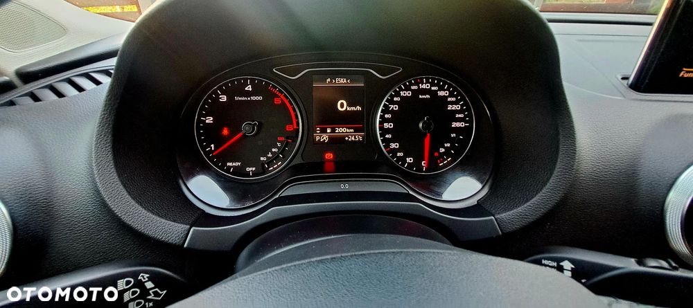Audi A3 1.6 TDI (clean diesel) S tronic Ambiente - 12