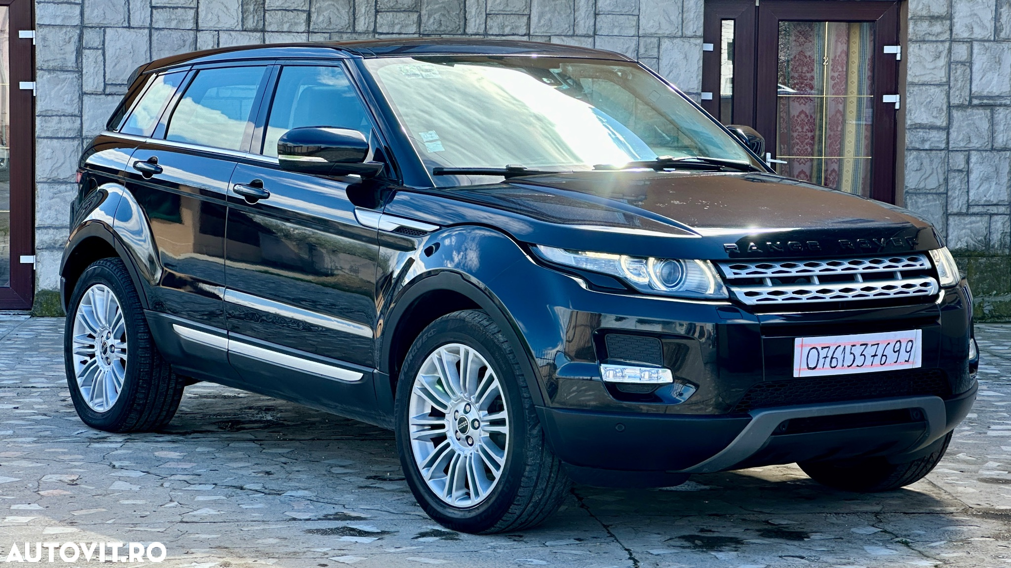 Land Rover Range Rover Evoque - 2