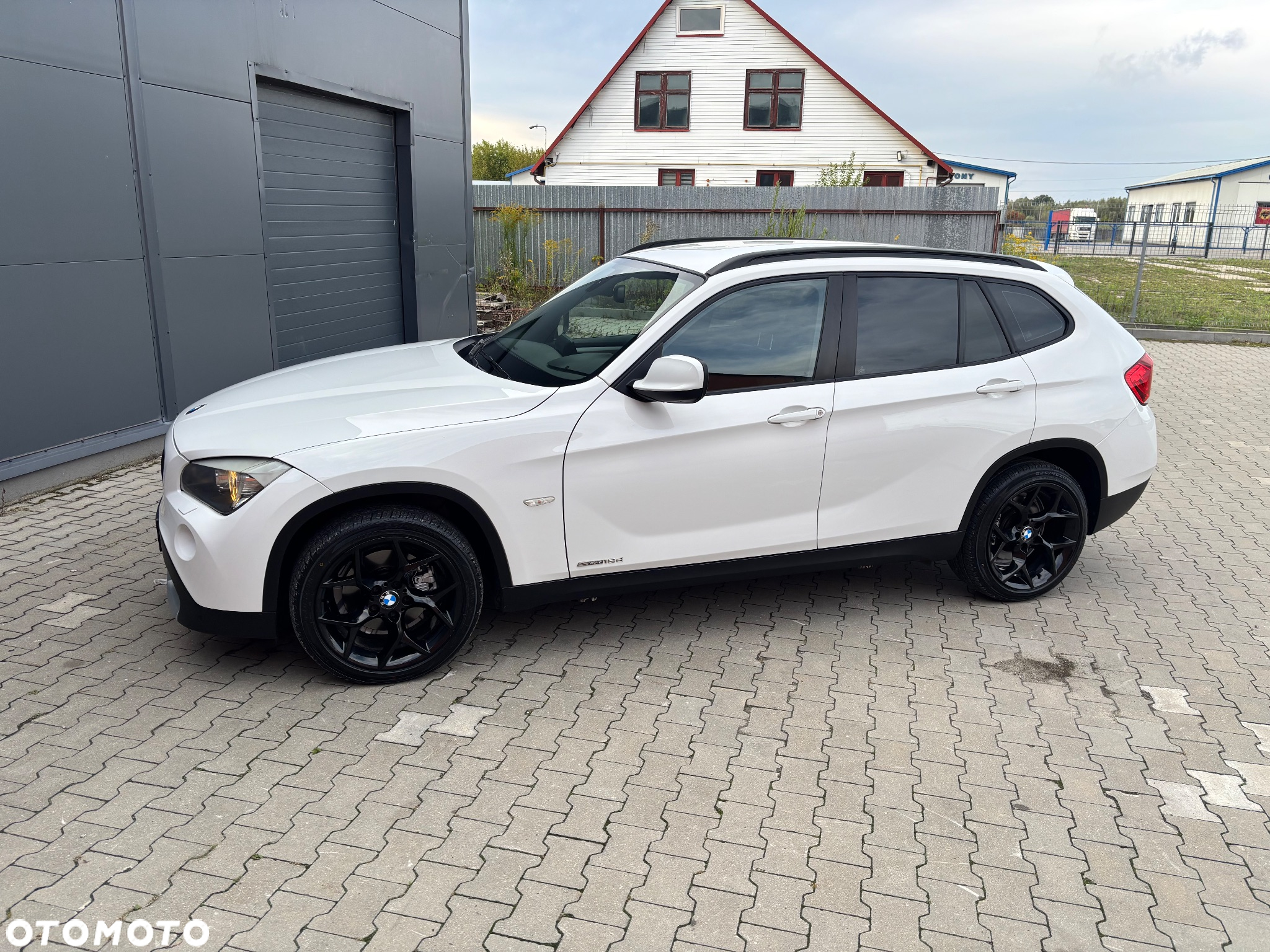 BMW X1 sDrive18d - 18