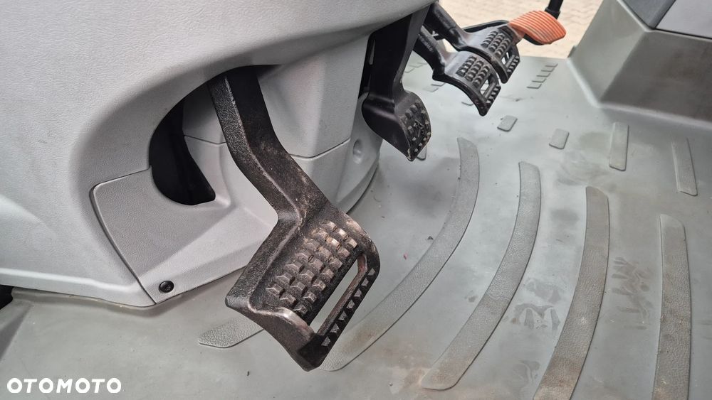 Claas Arion 420 2017R - 20