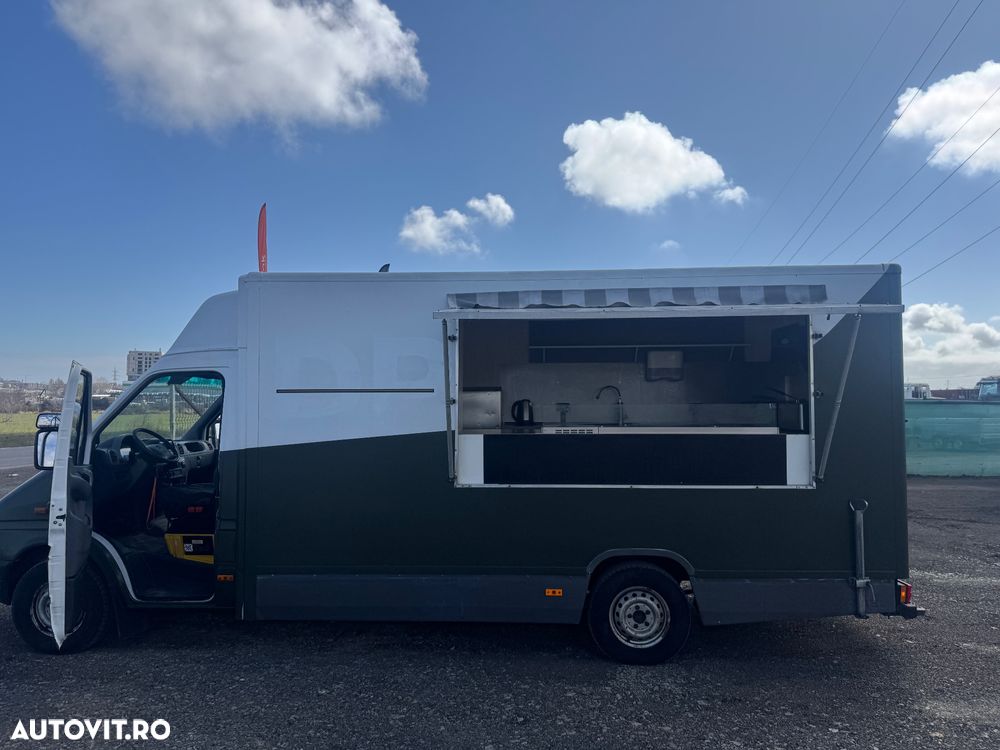 Mercedes-Benz Sprinter - 1