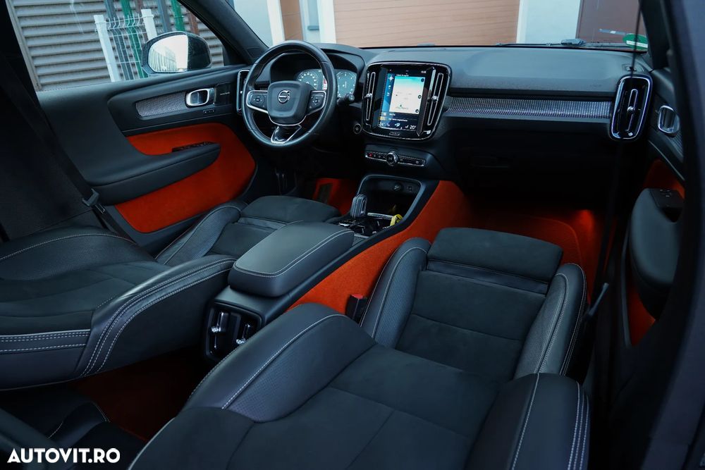 Volvo XC 40 D4 AWD Geartronic R-Design - 11