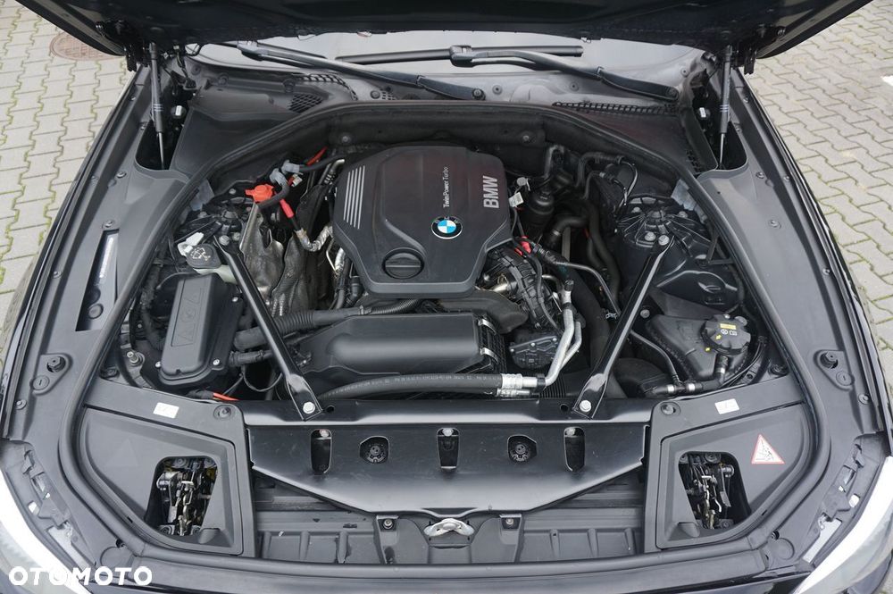 BMW Seria 5 520d Efficient Dynamics Luxury Line - 23