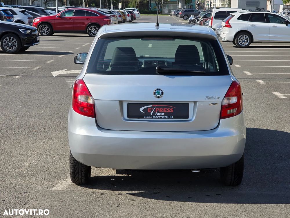Skoda Fabia 1.2 TSI Active - 12