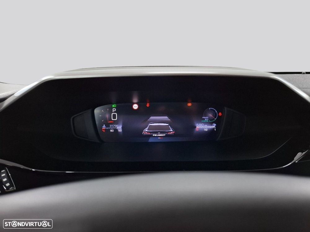 Peugeot 408 - 9