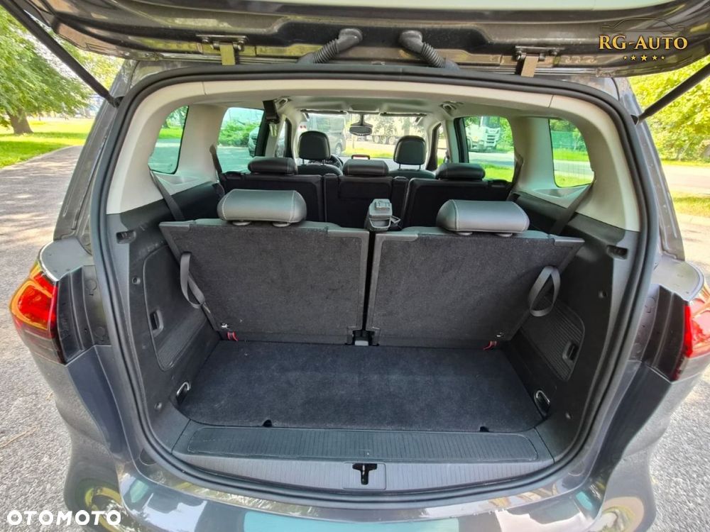 Opel Zafira - 40