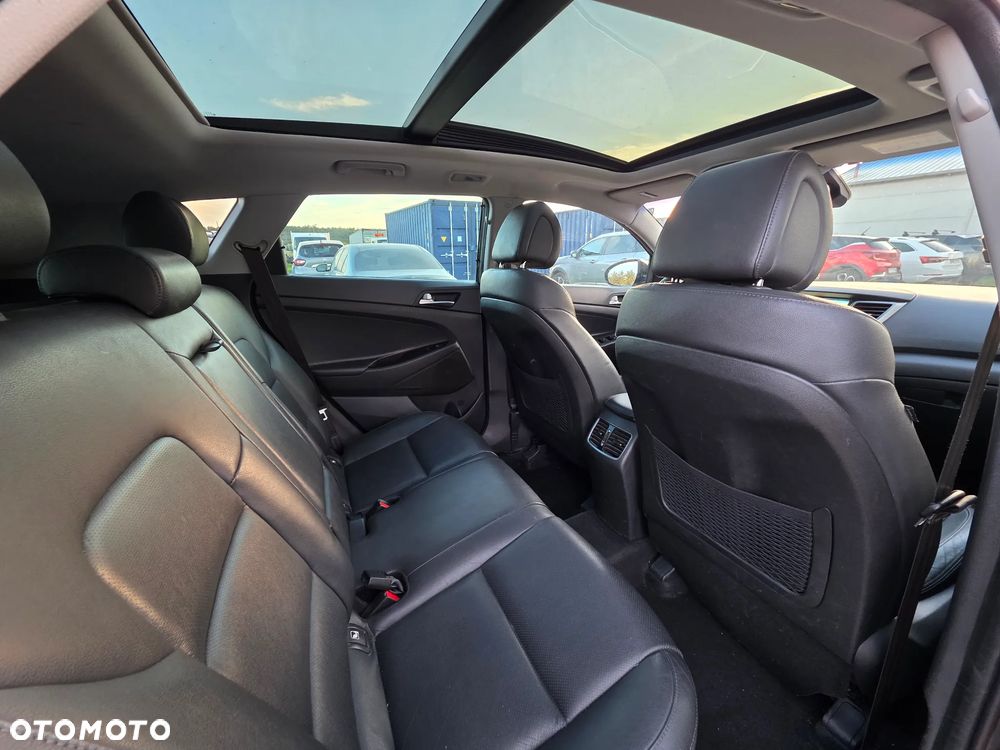 Hyundai Tucson 2.0 CRDi 4WD Advantage - 21