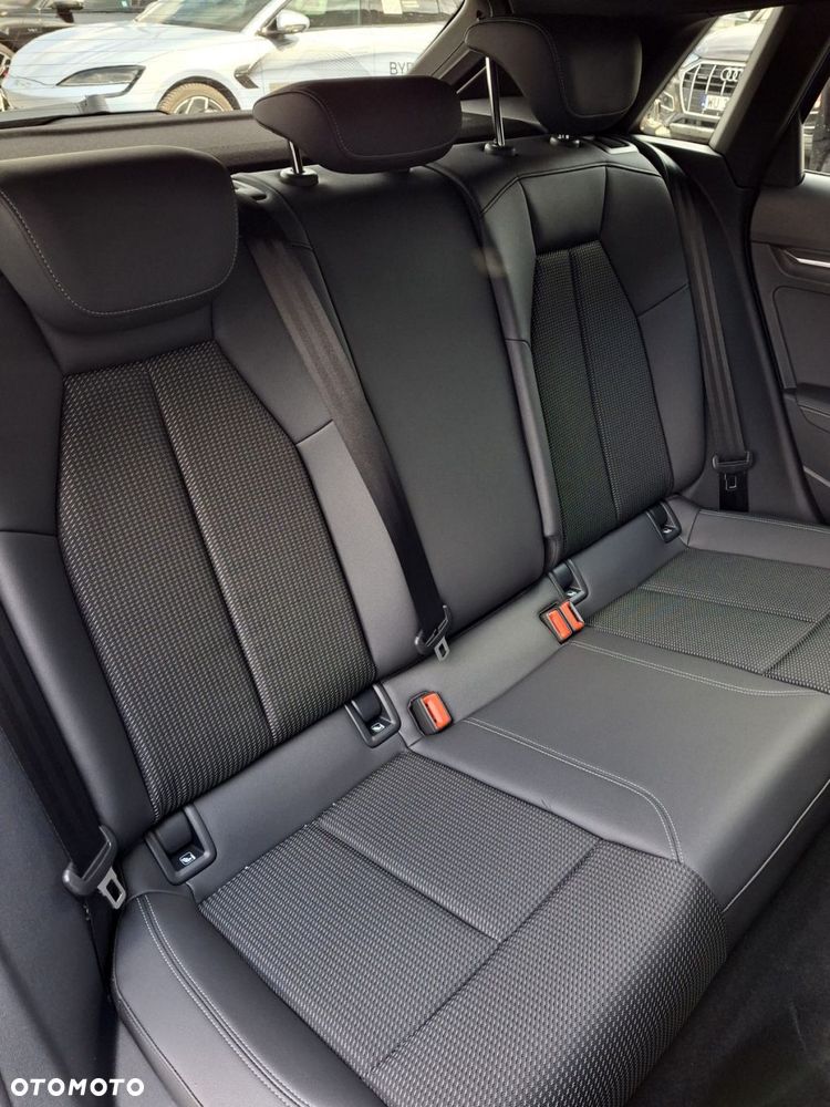 Audi A3 Sportback - 18