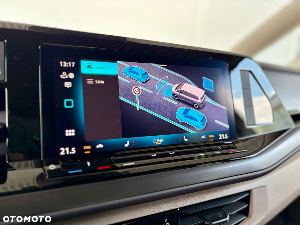 Volkswagen Multivan - 29