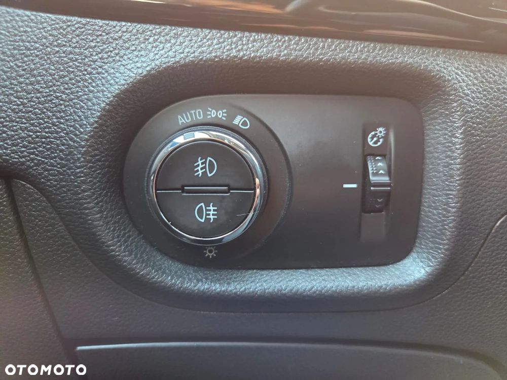 Opel Astra 1.6 D (CDTI) Sports Tourer Innovation - 31